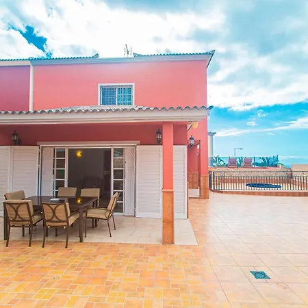 Villa With Jacuzzi In Costa Adeje