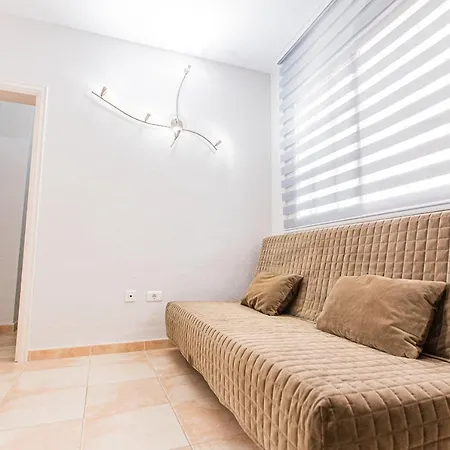 Villa With Jacuzzi In Costa Adeje *
