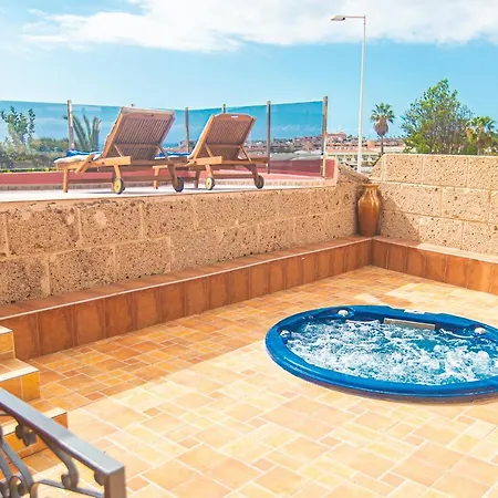 Villa Villa With Jacuzzi In Costa Adeje *